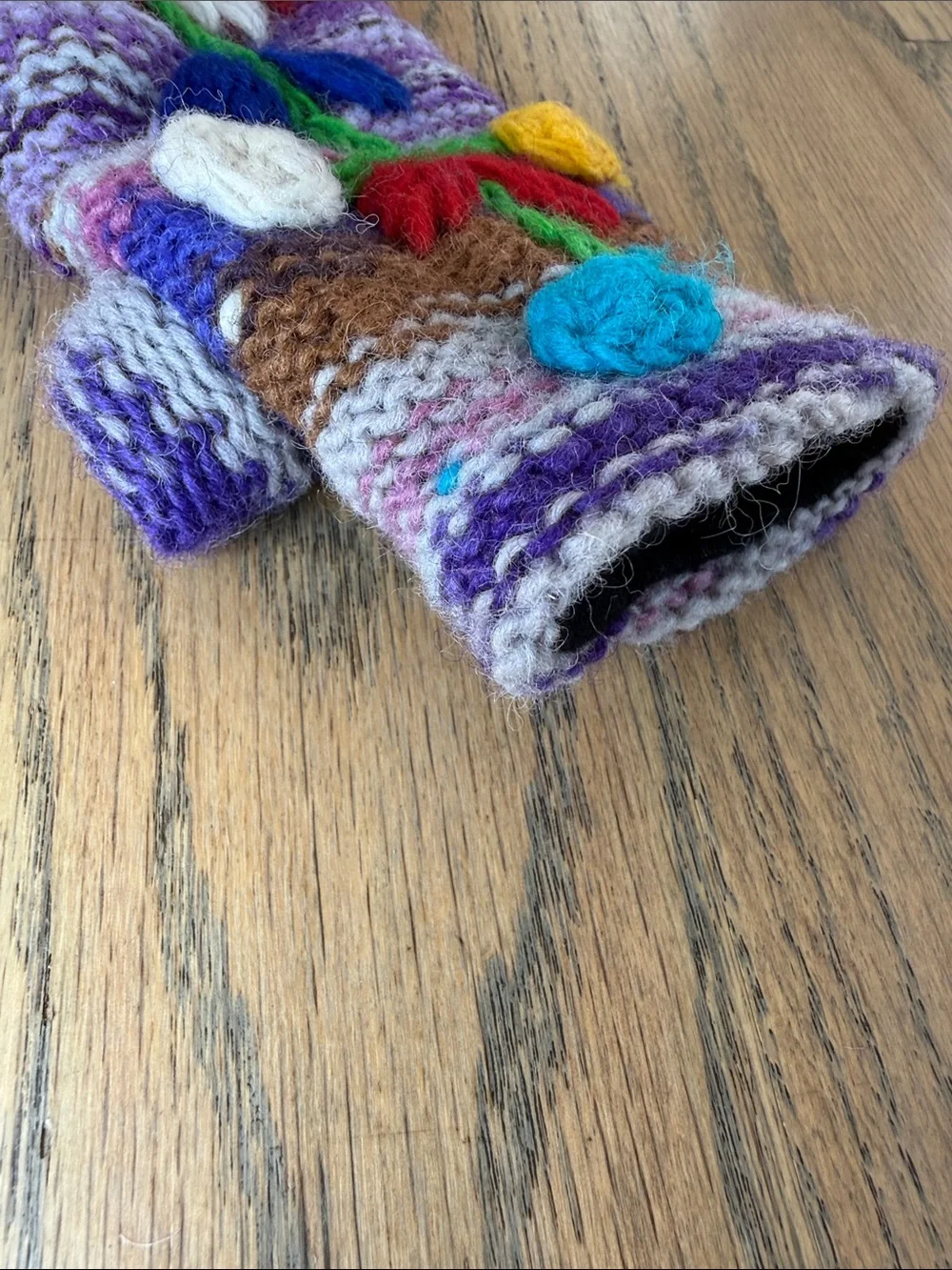 NWT Artisan Womens Colorful Warm Winter Wool Hand Knit Crochet Fingerless Gloves